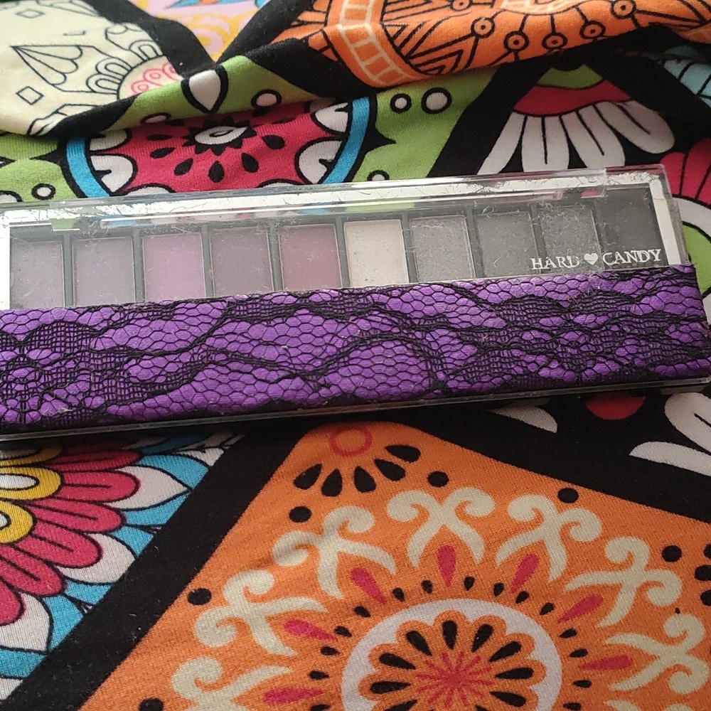 Hard Candy Top Ten Eyeshadow Collection Smoke Out